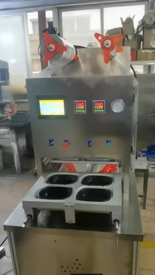 Оборудование для запайки контейнеров и лотков для еды