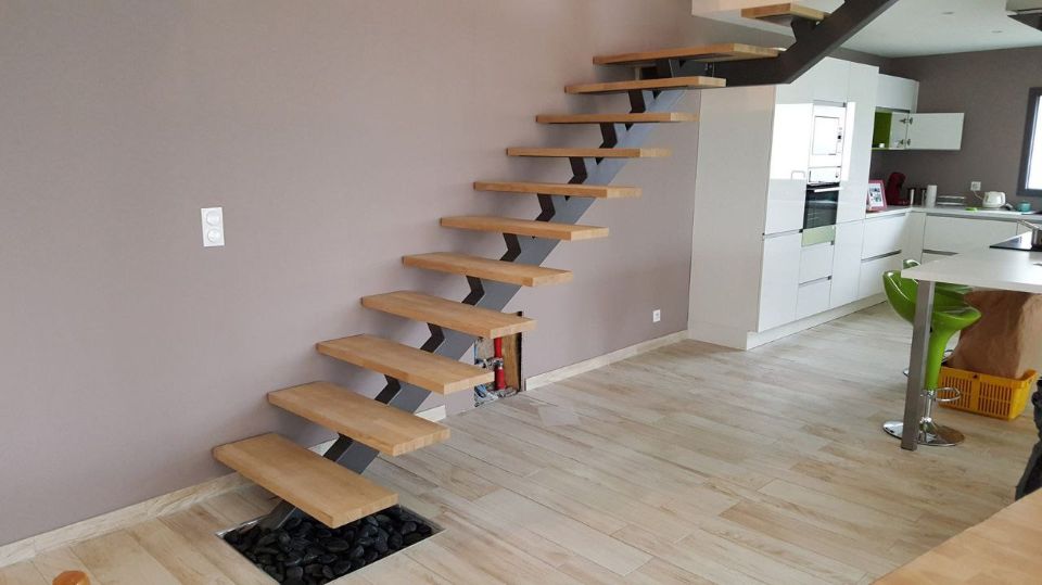 Изготовление и монтаж лестниц на металлокаркасе под ключ в Самаре и Самарской области - тел. 989-02-13