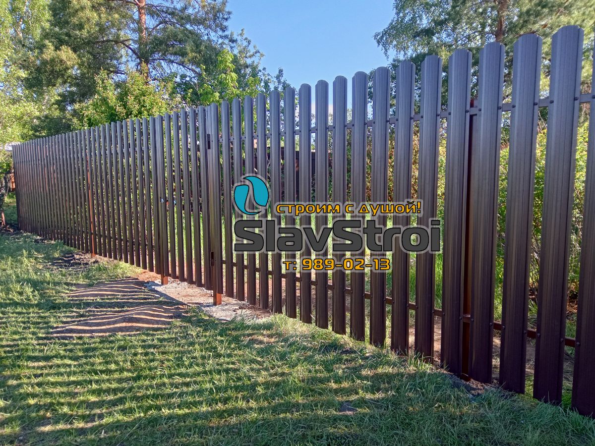 Заборы, ворота, калитки - ограждения из штакетника с установкой под ключ в Самаре и Самарской области - тел. 989-02-13