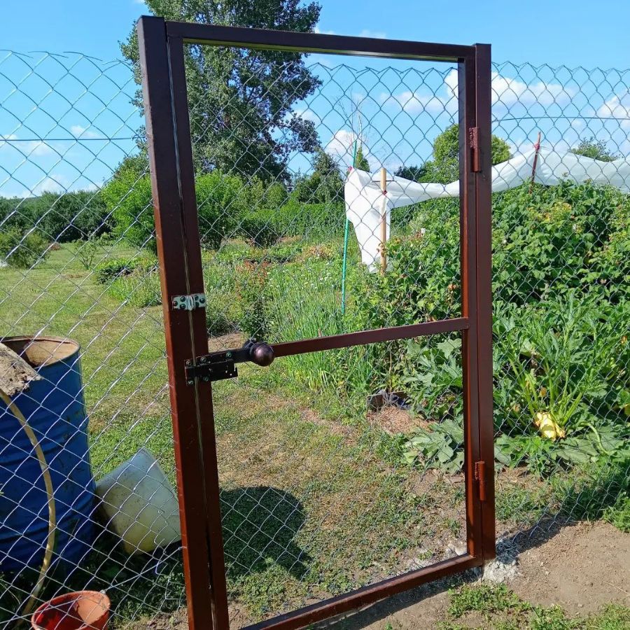 Заборы, ворота, калитки - ограждения из сетки Рабица с установкой под ключ в Самаре и Самарской области - тел. 989-02-13