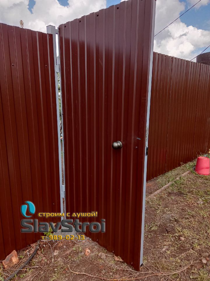 Заборы, ворота, калитки - ограждения из профнастила с установкой под ключ в Самаре и Самарской области - тел. 989-02-13