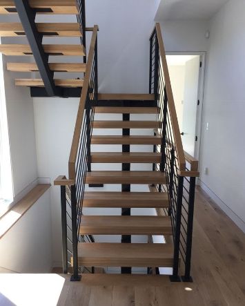 Лестницы из металлокаркаса на монокосоуре под ключ в Самаре и Самарской области - тел. 989-02-13