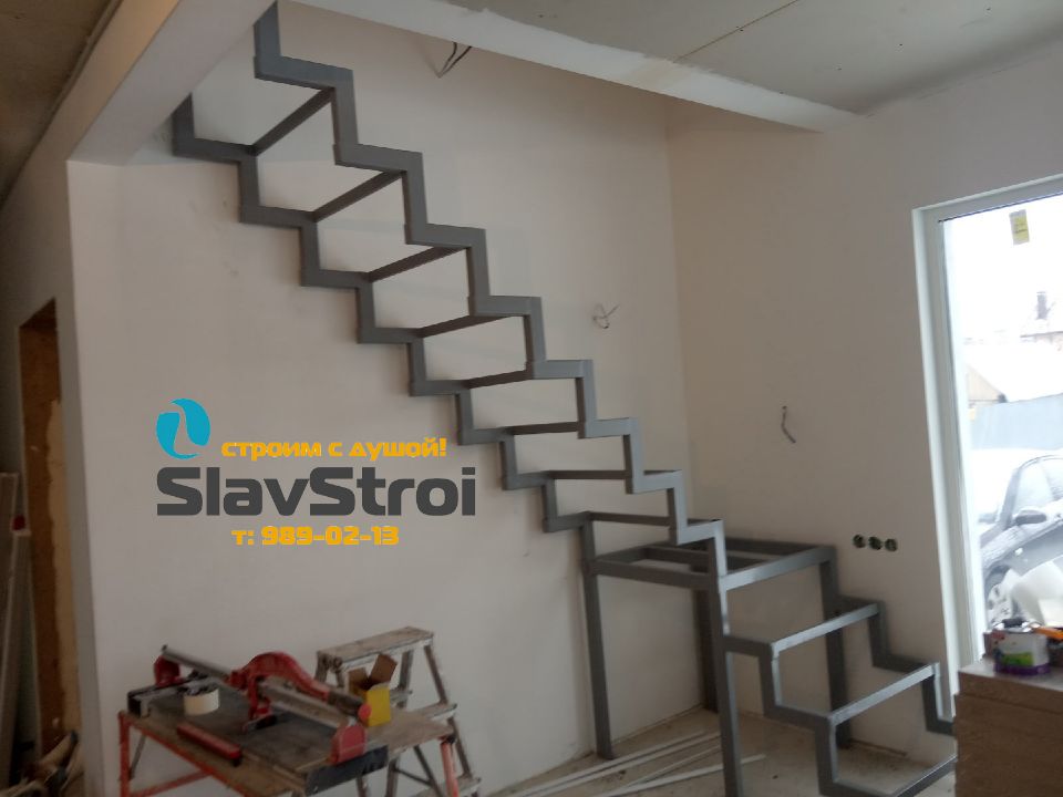 Изготовление и монтаж лестниц на металлокаркасе под ключ в Самаре и Самарской области - тел. 989-02-13