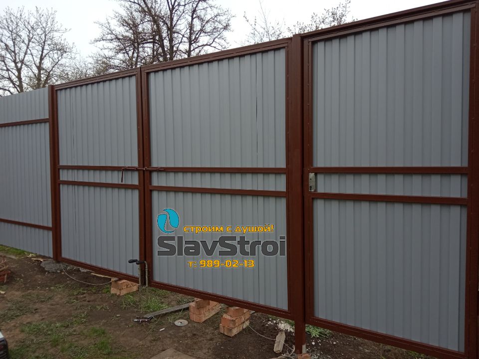 Заборы, ворота, калитки - ограждения из профнастила с установкой под ключ в Самаре и Самарской области - тел. 989-02-13