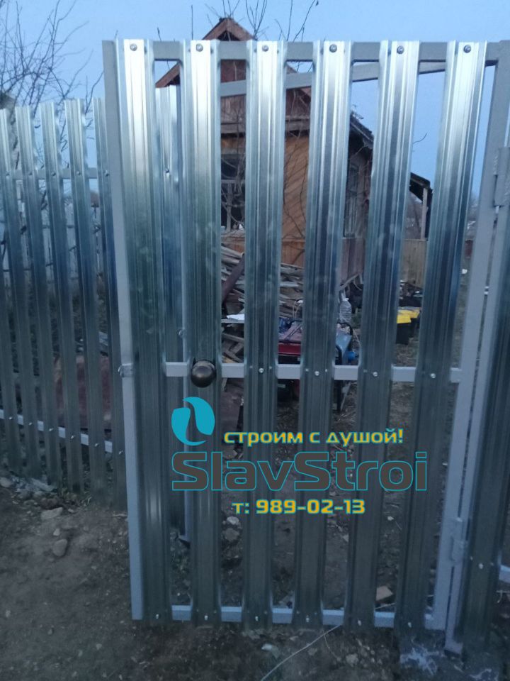 Заборы, ворота, калитки - ограждения из профнастила с установкой под ключ в Самаре и Самарской области - тел. 989-02-13