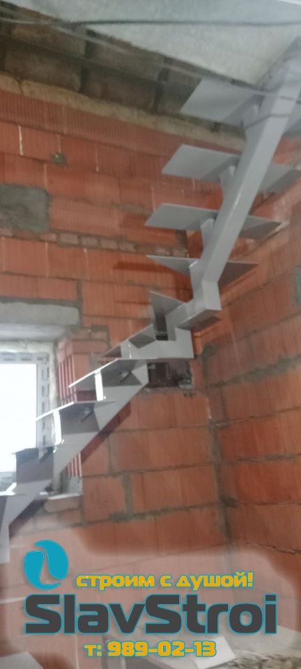 Изготовление и монтаж лестниц на металлокаркасе под ключ в Самаре и Самарской области - тел. 989-02-13