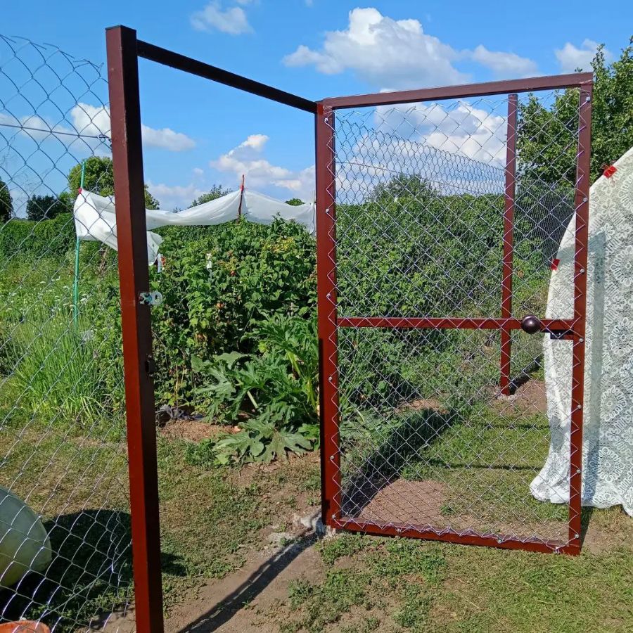 Заборы, ворота, калитки - ограждения из сетки Рабица с установкой под ключ в Самаре и Самарской области - тел. 989-02-13