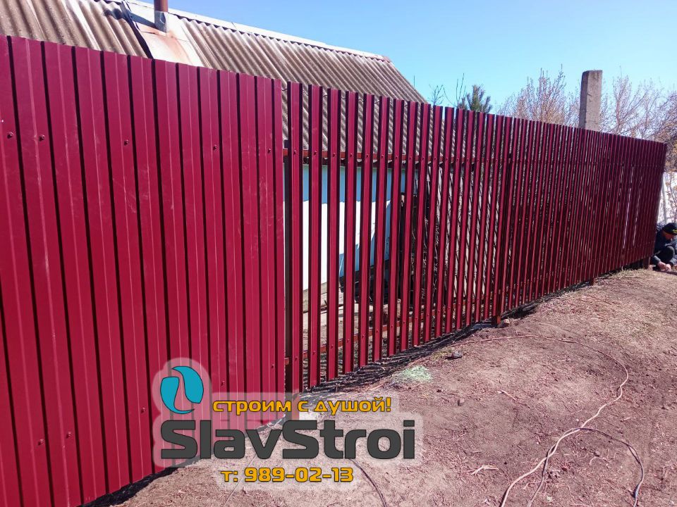 Заборы, ворота, калитки - ограждения из профнастила с установкой под ключ в Самаре и Самарской области - тел. 989-02-13