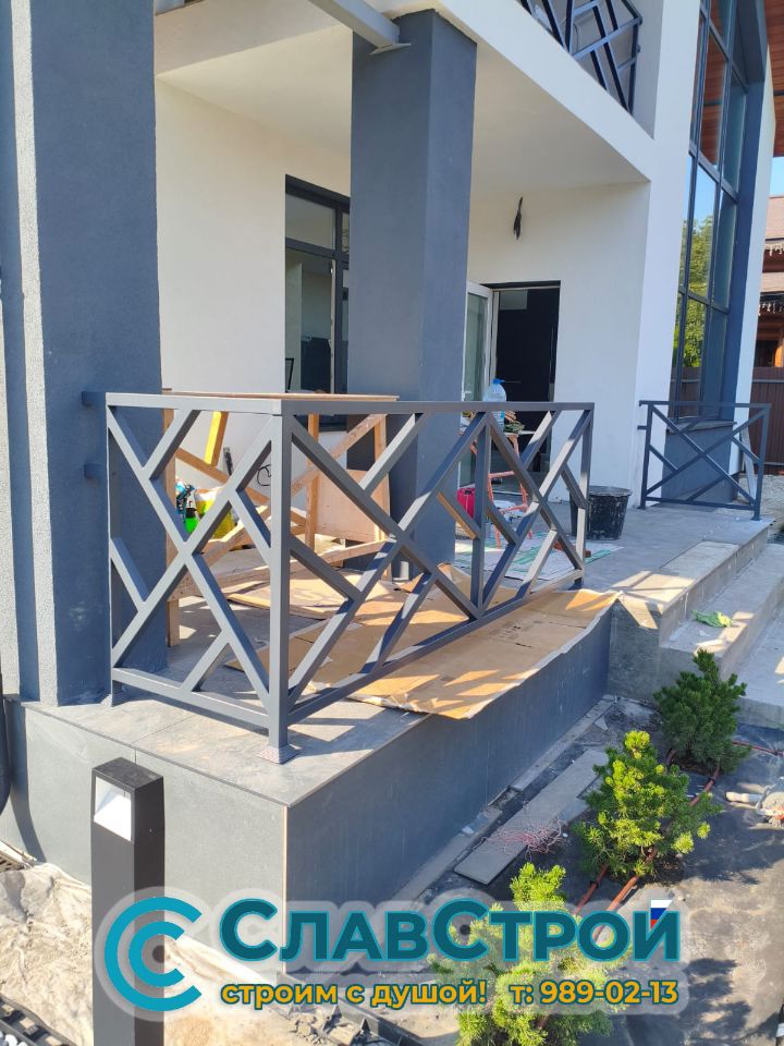 Изготовление и монтаж перил, лестниц, крылец, веранд надежно и качественно в Самаре и регионе под ключ +7(937)989-02-13