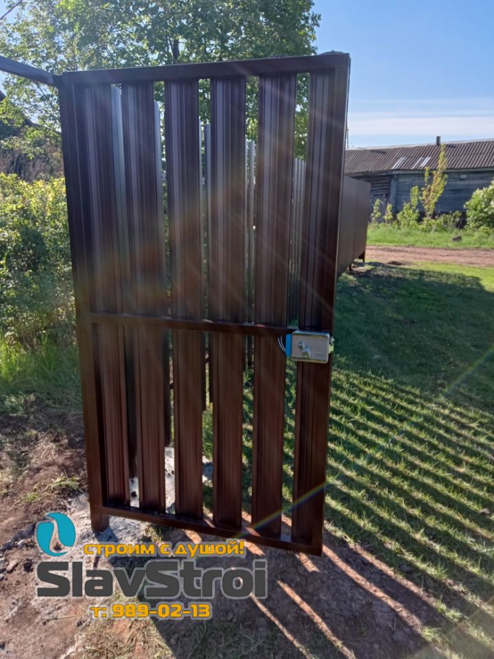 Заборы, ворота, калитки - ограждения из профнастила с установкой под ключ в Самаре и Самарской области - тел. 989-02-13