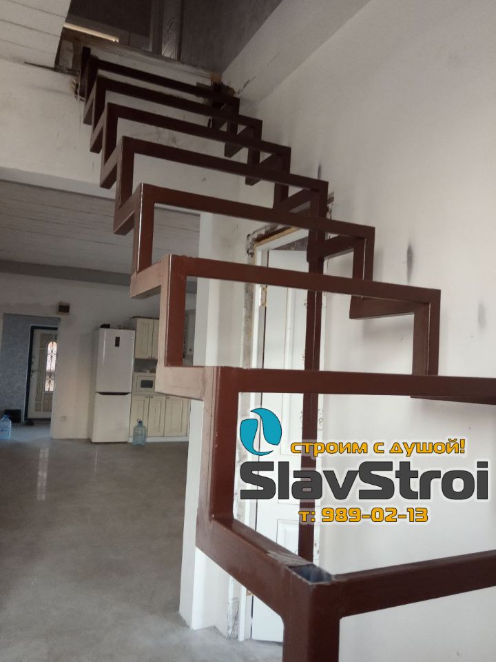 Изготовление и монтаж лестниц на металлокаркасе под ключ в Самаре и Самарской области - тел. 989-02-13