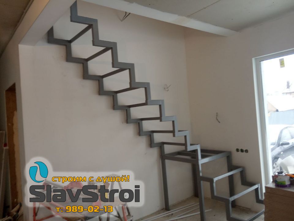 Изготовление и монтаж лестниц на металлокаркасе под ключ в Самаре и Самарской области - тел. 989-02-13