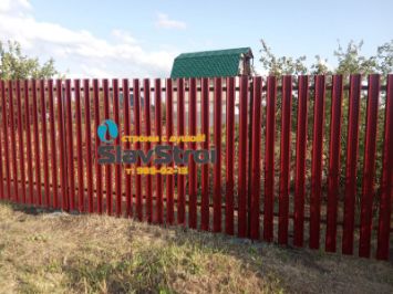 Заборы, ворота, калитки - ограждения из штакетника с установкой под ключ в Самаре и Самарской области - тел. 989-02-13