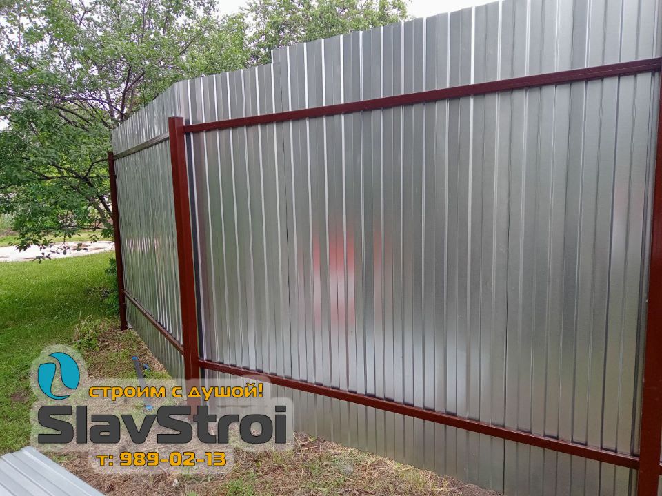 Заборы, ворота, калитки - ограждения из профнастила с установкой под ключ в Самаре и Самарской области - тел. 989-02-13