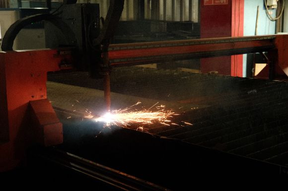 Искра идеи пробуждает внутренний огонь