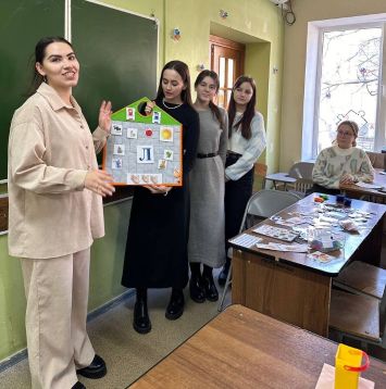 Провожу мастер-классы для студентов и коллег