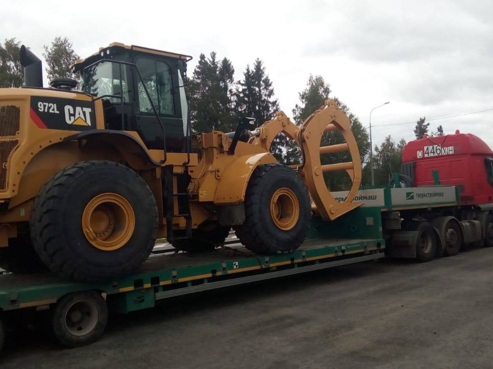 Фура с грузом