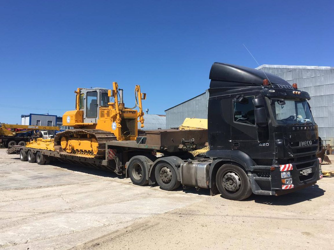 Фура с грузом