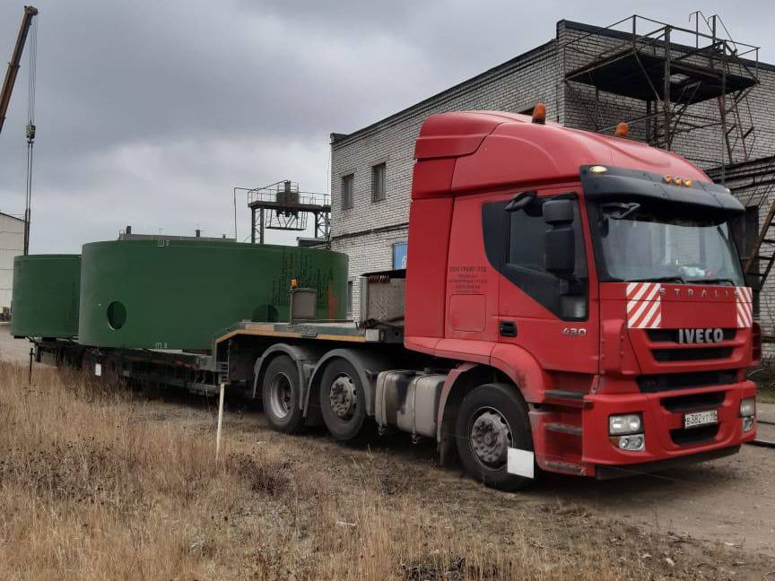 Фура с грузом