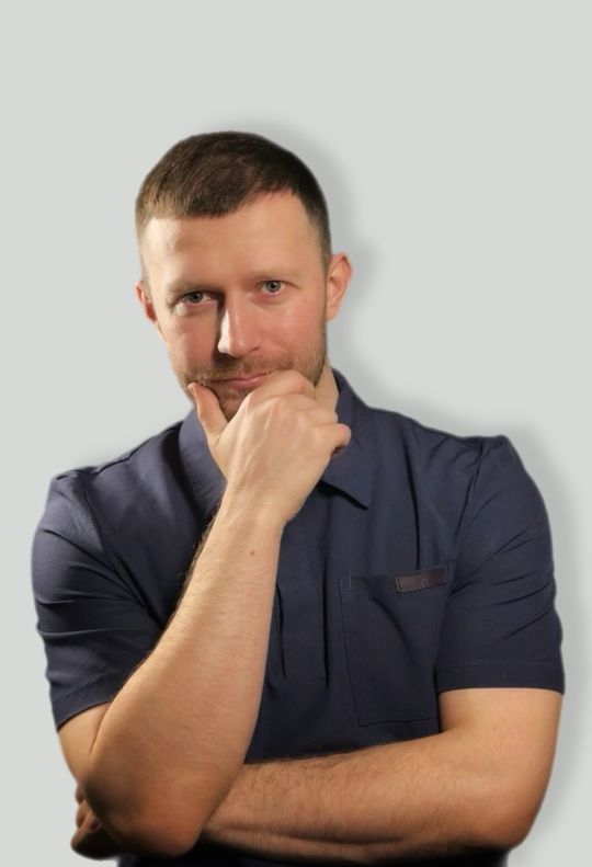 Пластический хирург Дадиани Амиран Елгуджаевич