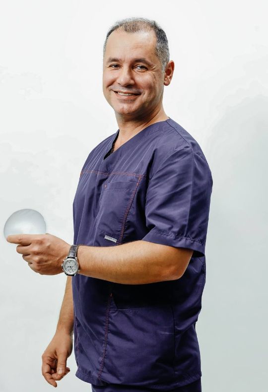 Пластический хирург, онколог Читая Олег Зауриевич
