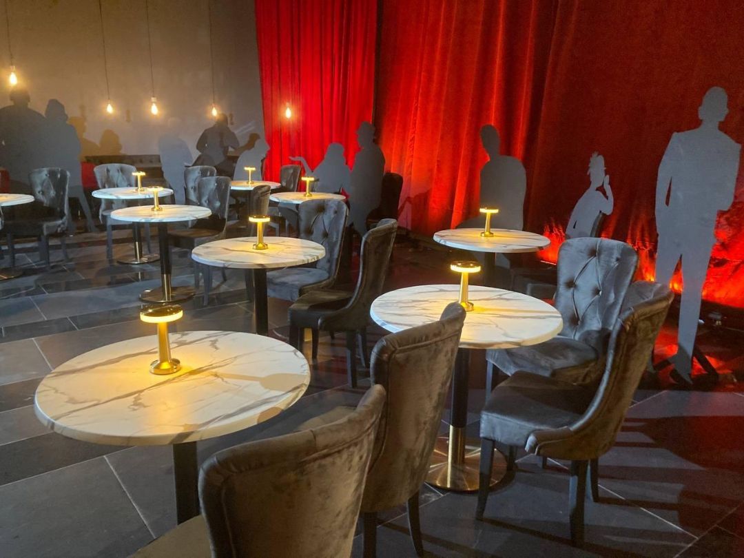 помещение для торжества найти в москве