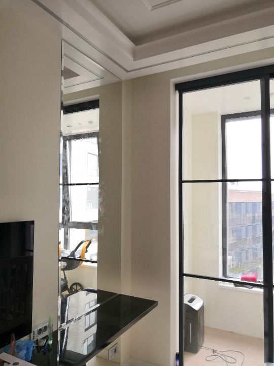 Зеркало по индивидуальным размерам