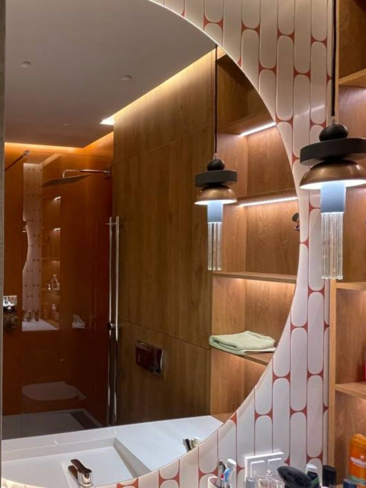 зеркало с подсветкой полукруглое