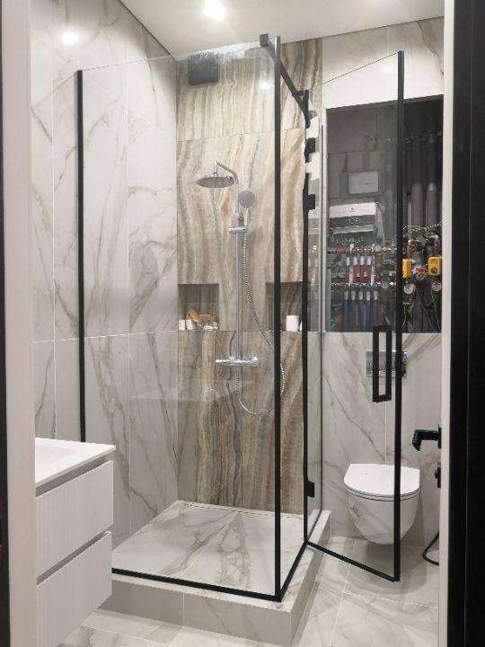 Душевые и перегородки