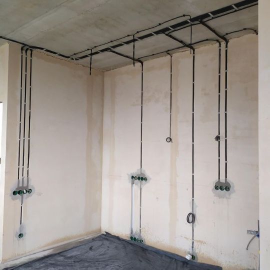 Перенос и добавление розеток под новую кухню