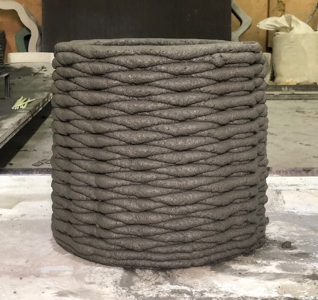 Вазон. Цветная 3д печать бетоном. Графит. ОСНОВАНИЕ