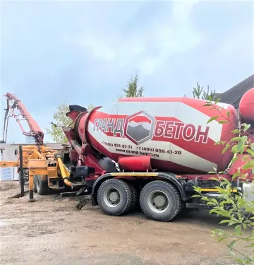 Бетононасос и бетономешалка компании Гранд Бетон