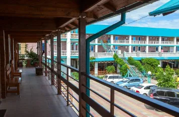 Гостиница Новинка, вид из террасы