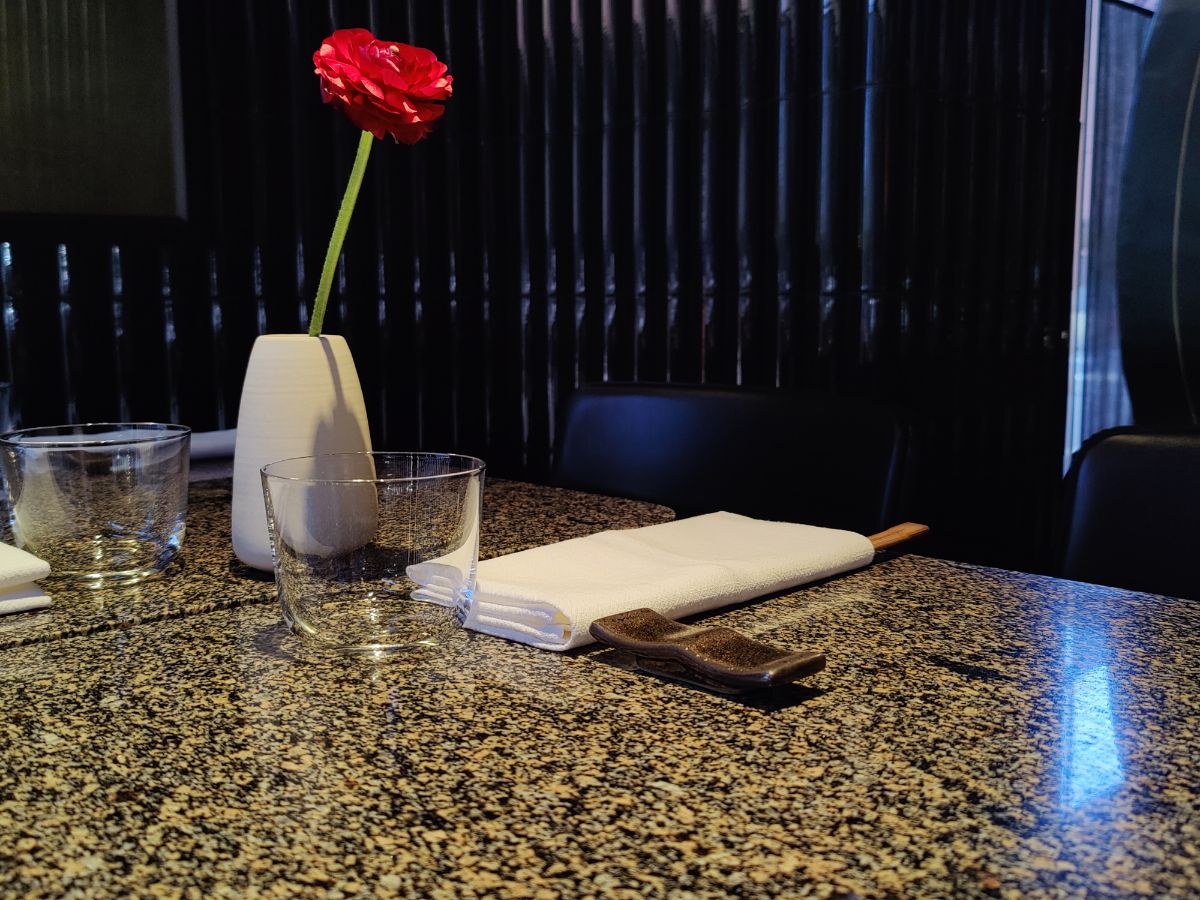 Столешницы и пол в ресторане на ПС (СПб)