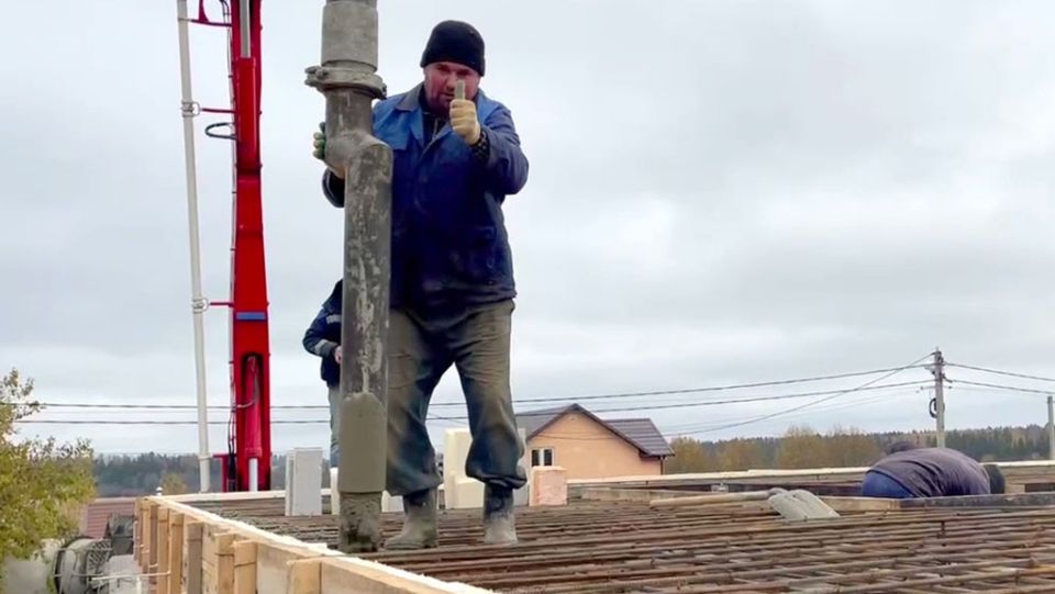 Заливаем перекрытие