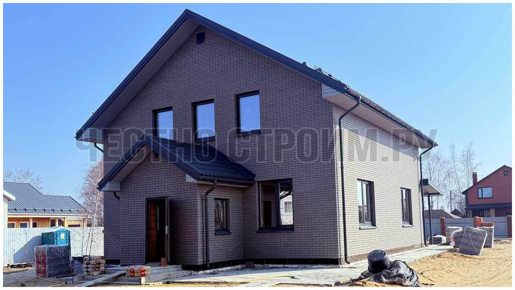 Двухэтажный дом из газобетона с облицовкой в Щелково