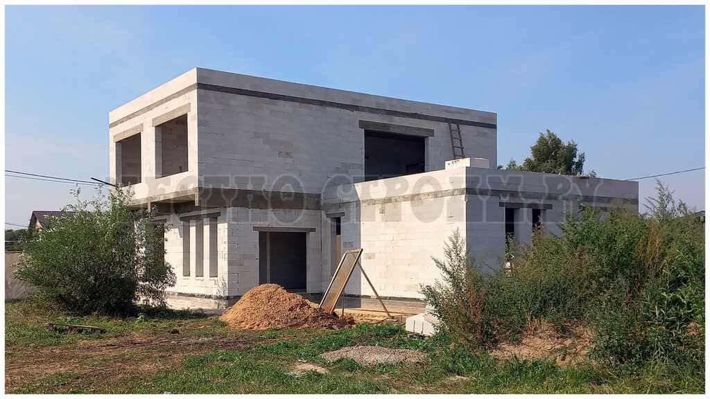 Строительство дома из газобетона.