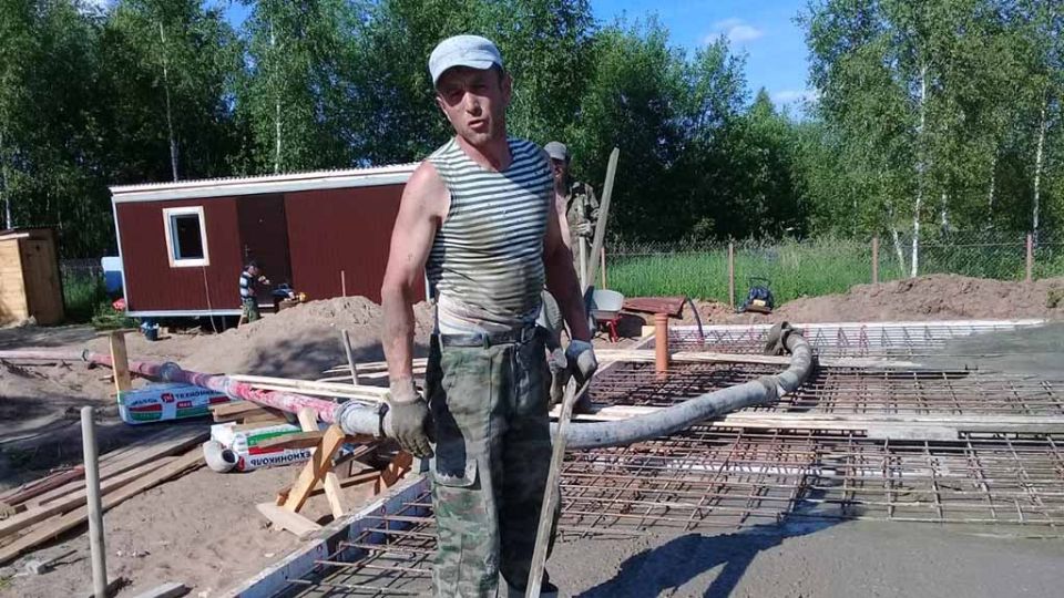 Заливаем фундамент