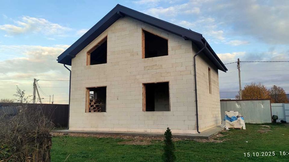 Двухэтажный дом из газоблока