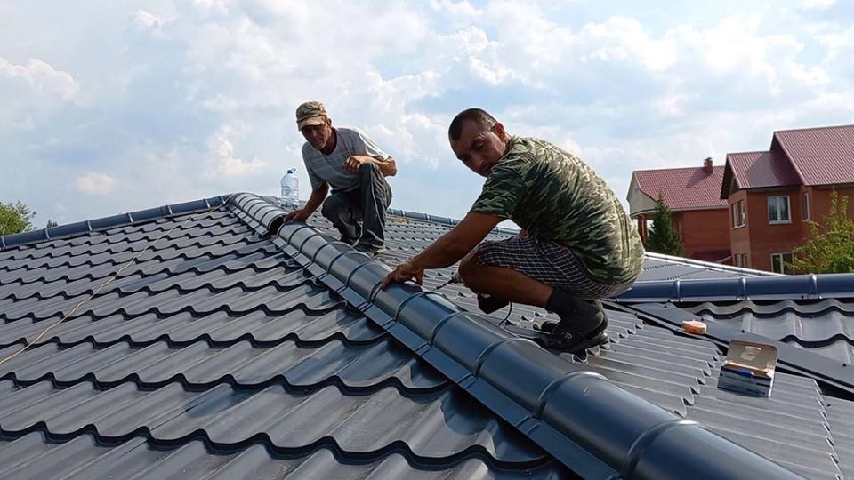 Кровля из металлочерепицы
