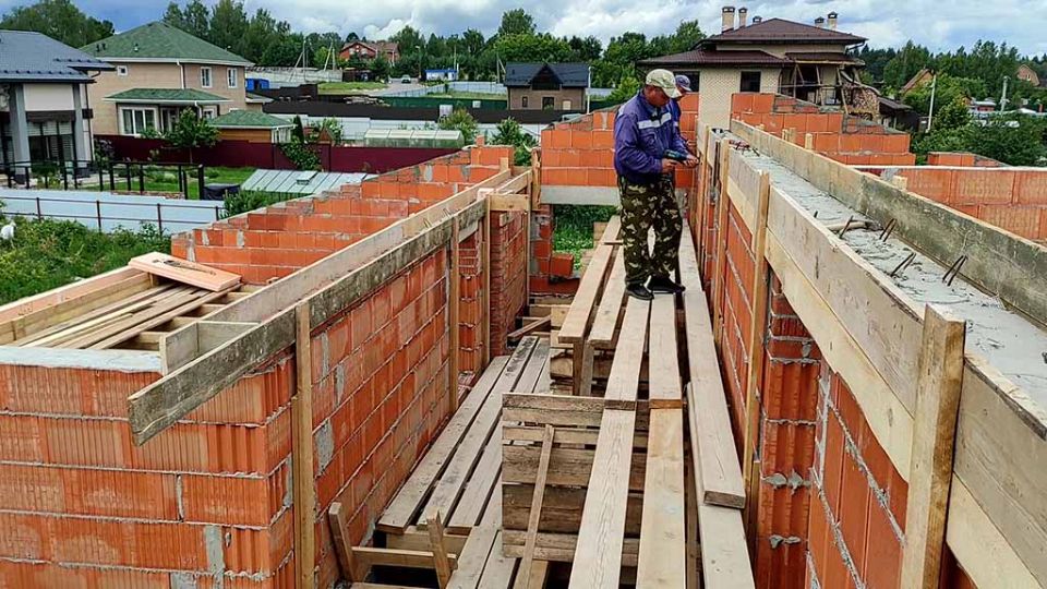 Опалубка под армопояс