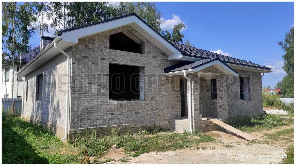 Дом из газобетона с облицовкой в Домодедово