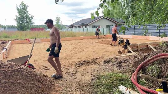 Песчаная подушка под фундамент