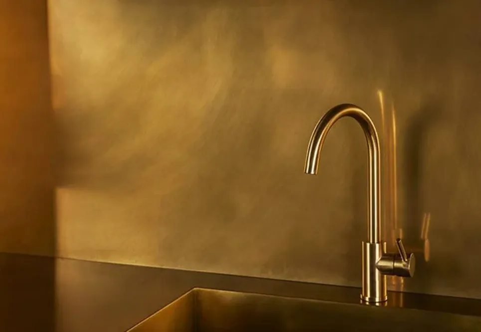 применение шлифованной стали