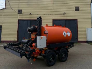 Автогудронатор прицепной