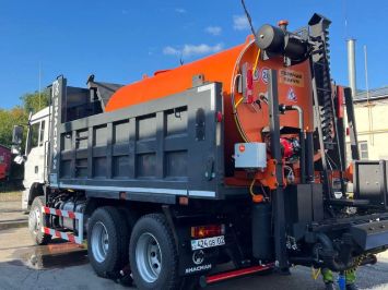 Автогудронатор в кузов самосвала