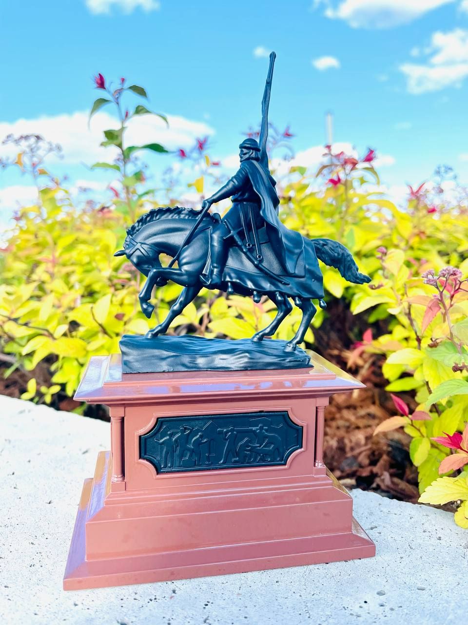 Модель "Памятник князю Г.О. Засекину" 1:72