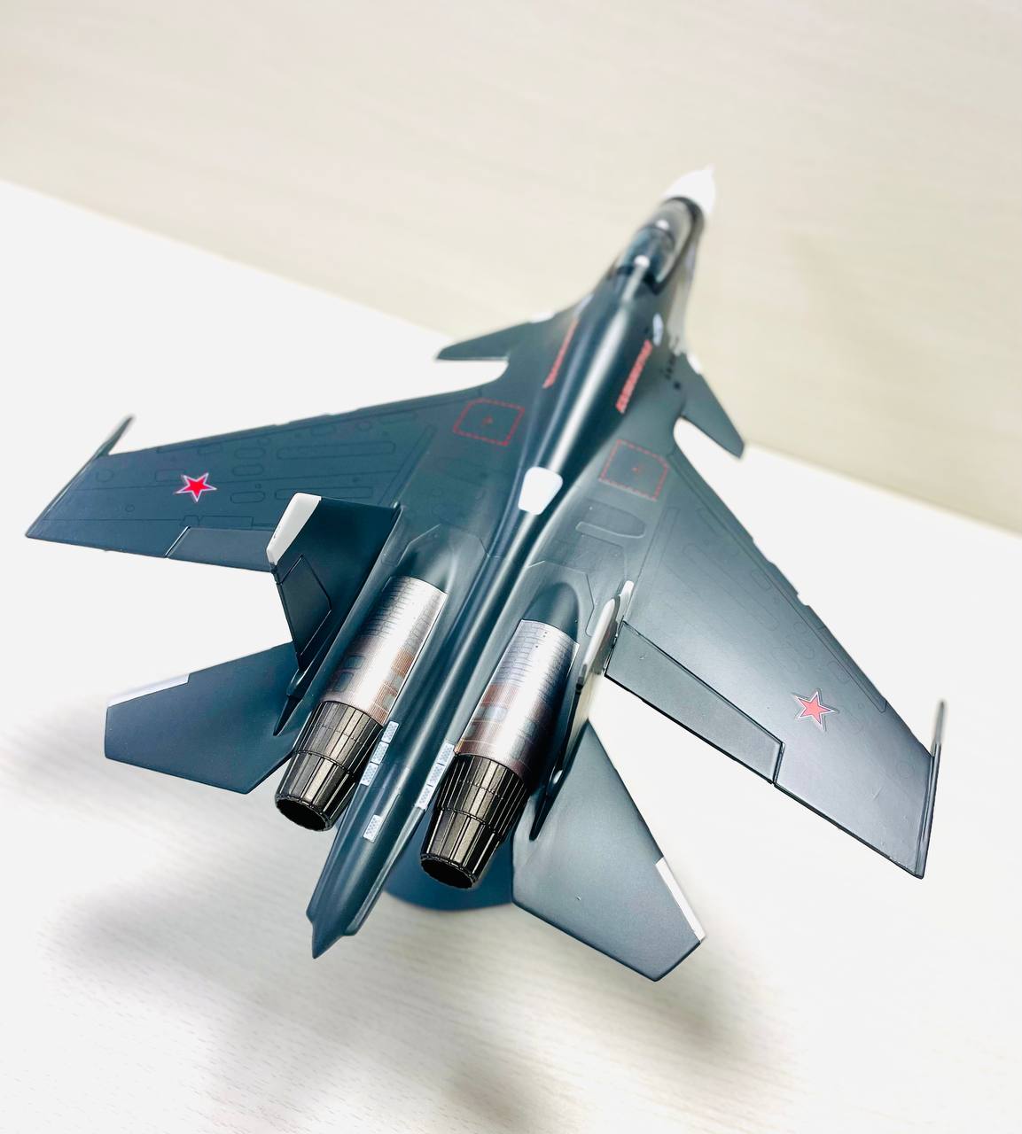 Модель самолета СУ-30 1:48