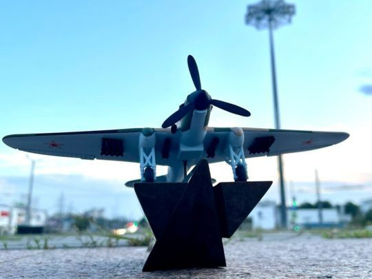 модель самолета ИЛ-2