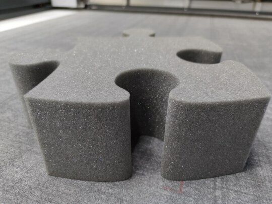 лазерная резка поролона